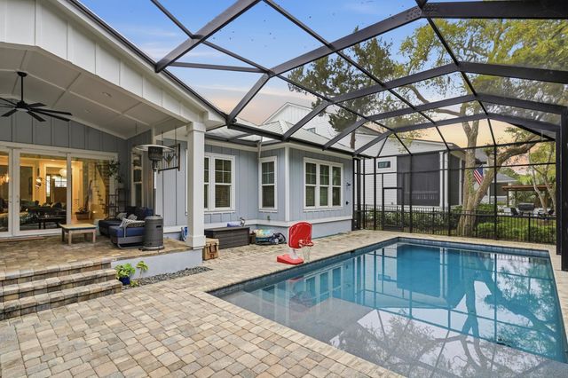 240 Ridgeway Rd, St Augustine, FL 32080