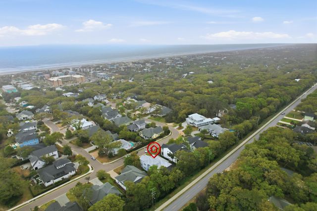 240 Ridgeway Rd, St Augustine, FL 32080
