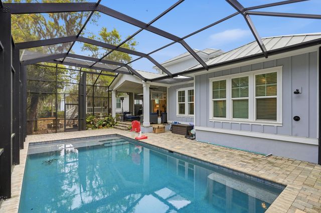 240 Ridgeway Rd, St Augustine, FL 32080