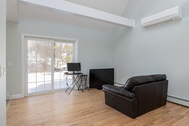 17 Trues Parkway, Sandown, NH 03873