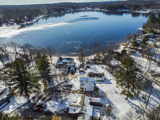 17 Trues Parkway, Sandown, NH 03873