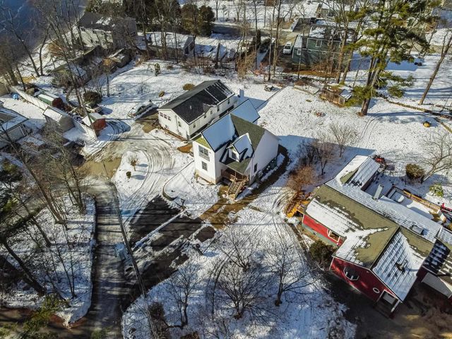 17 Trues Parkway, Sandown, NH 03873