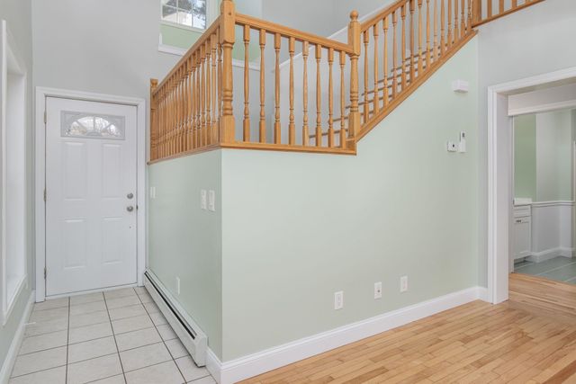17 Trues Parkway, Sandown, NH 03873