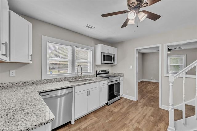 99 Dahlgren AVE, Portsmouth, VA 23702
