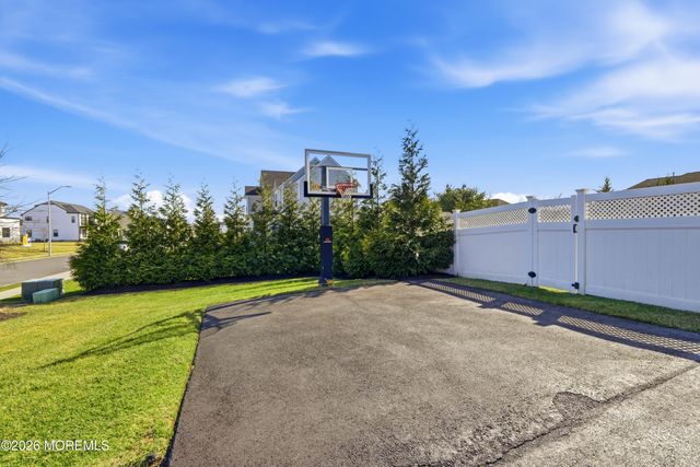 1690 St Regis Court, Toms River, NJ 08755