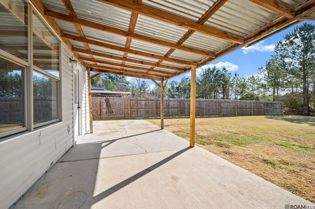 23938 Teakwood Dr, Denham Springs, LA 70726