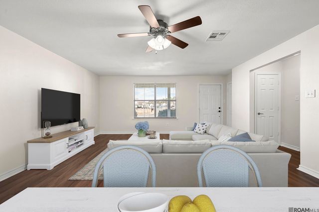 23938 Teakwood Dr, Denham Springs, LA 70726