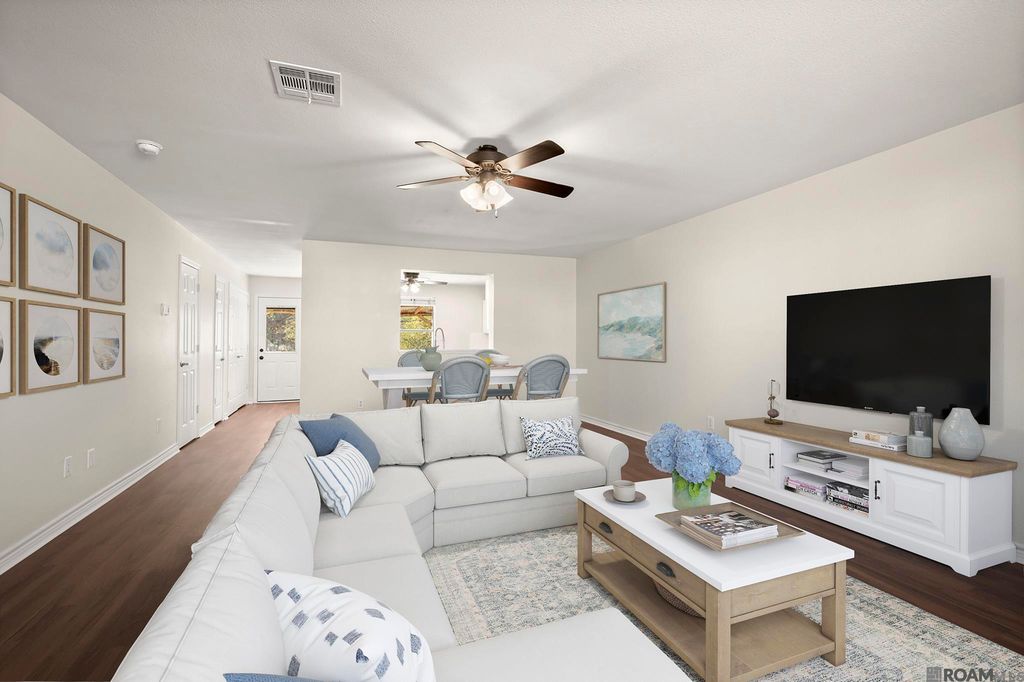 23938 Teakwood Dr, Denham Springs, LA 70726