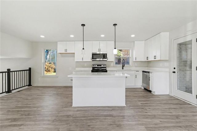 2824 Tralyn Court, Decatur, GA 30034