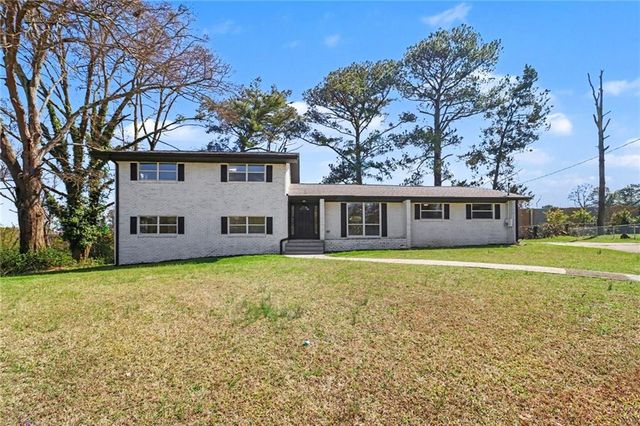 2824 Tralyn Court, Decatur, GA 30034