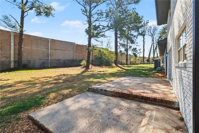 2824 Tralyn Court, Decatur, GA 30034