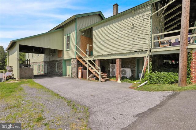 400 BAUMGARDNER RD, Willow Street, PA 17584