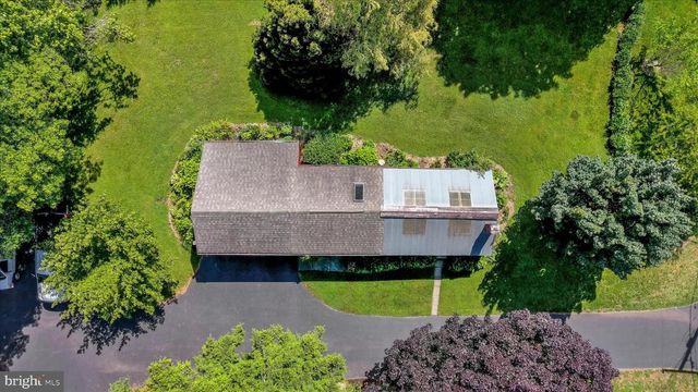 400 BAUMGARDNER RD, Willow Street, PA 17584