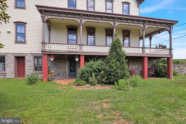 400 BAUMGARDNER RD, Willow Street, PA 17584