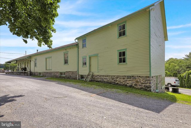 400 BAUMGARDNER RD, Willow Street, PA 17584