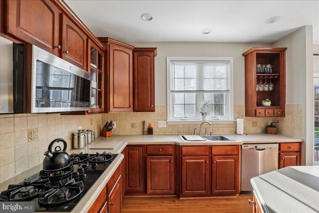 9312 RUSTIC BREEZE CT, Bristow, VA 20136