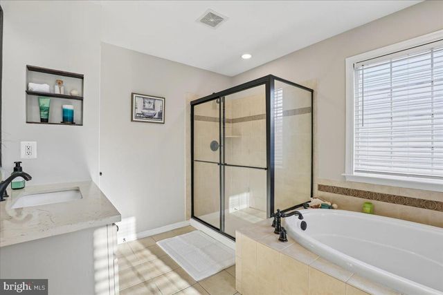 9312 RUSTIC BREEZE CT, Bristow, VA 20136