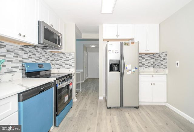 2016 CASCADE RD, Silver Spring, MD 20902