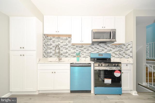 2016 CASCADE RD, Silver Spring, MD 20902