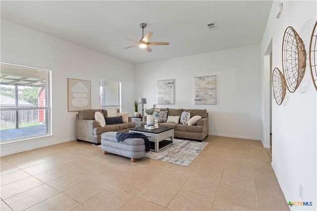 2711 Tarrant County DR, Killeen, TX 76549