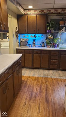 758 Wallace Avenue, Indianapolis, IN 46201