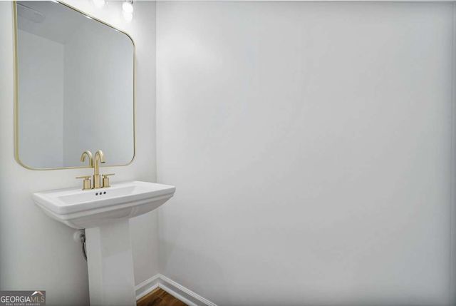 3510 Thompson Drive NW, Atlanta, GA 30331