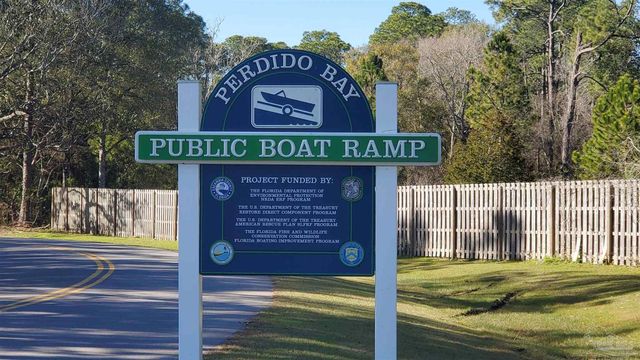 9660 Sidney Rd, Pensacola, FL 32507