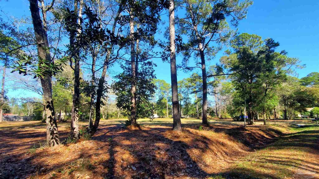 9660 Sidney Rd, Pensacola, FL 32507