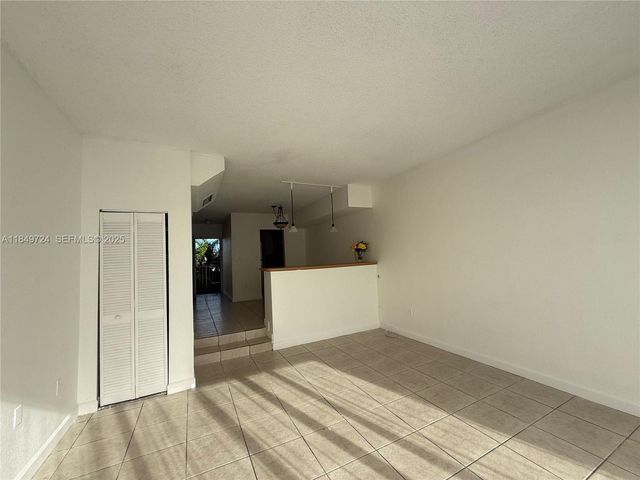 10900 SW 104th Street 323, Miami, FL 33176
