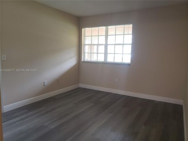 231 SW 116th Avenue 19105, Pembroke Pines, FL 33025