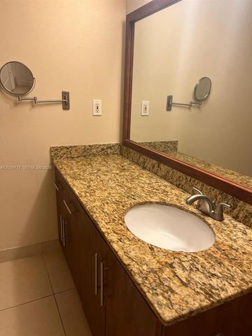 231 SW 116th Avenue 19105, Pembroke Pines, FL 33025
