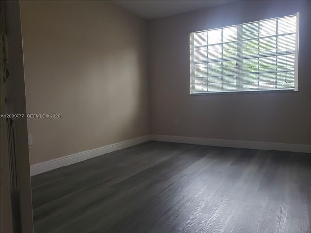 231 SW 116th Avenue 19105, Pembroke Pines, FL 33025