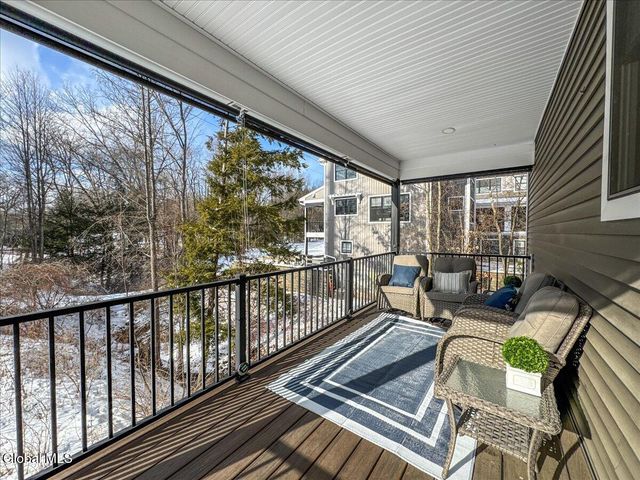 3 Gibson Court, Saratoga Springs, NY 12866