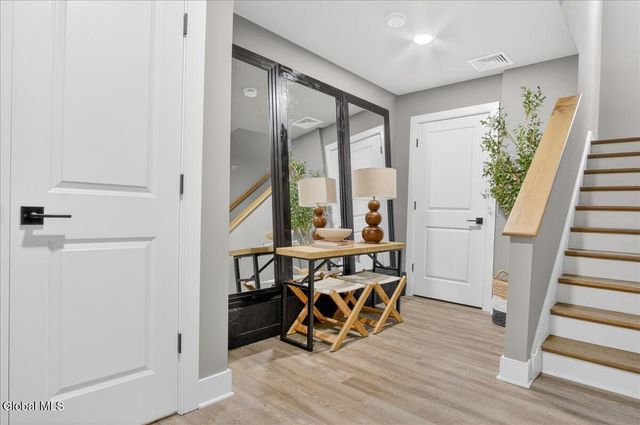 3 Gibson Court, Saratoga Springs, NY 12866