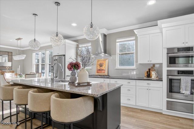 3 Gibson Court, Saratoga Springs, NY 12866