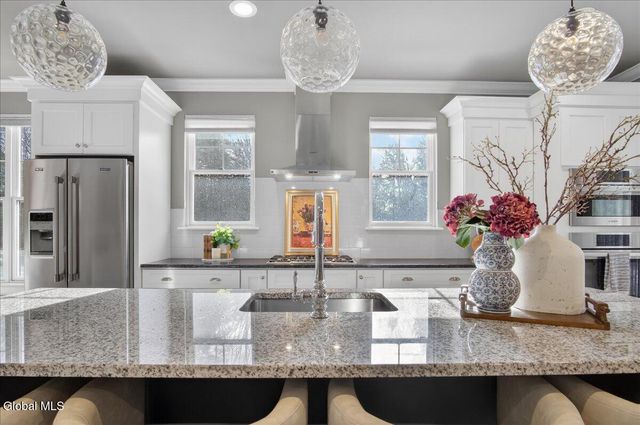 3 Gibson Court, Saratoga Springs, NY 12866