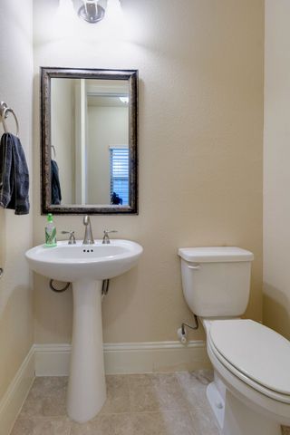 720 Northwood Drive, Flower Mound, TX 75022