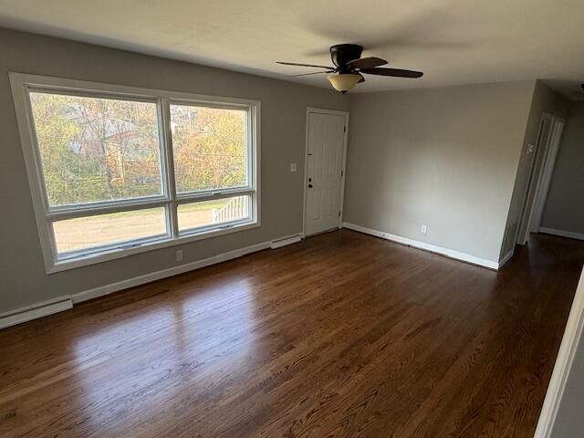 824 Coolbrook RD, Vinton, VA 24179