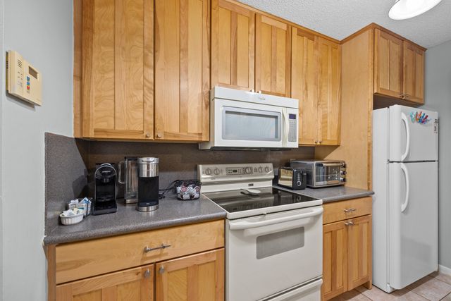 12196 Sag Harbor Court 5, Wellington, FL 33414