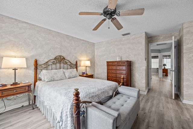 12196 Sag Harbor Court 5, Wellington, FL 33414