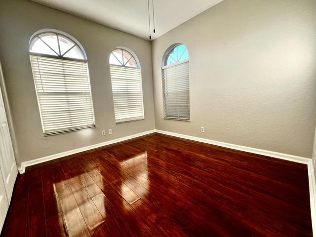 2900 Carvelle Drive, Riviera Beach, FL 33404