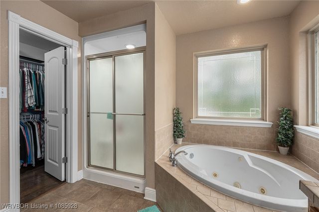 17643 Potts Road, Charleston, AR 72933