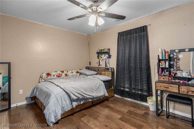 17643 Potts Road, Charleston, AR 72933