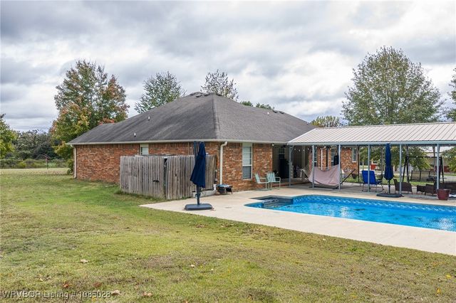 17643 Potts Road, Charleston, AR 72933