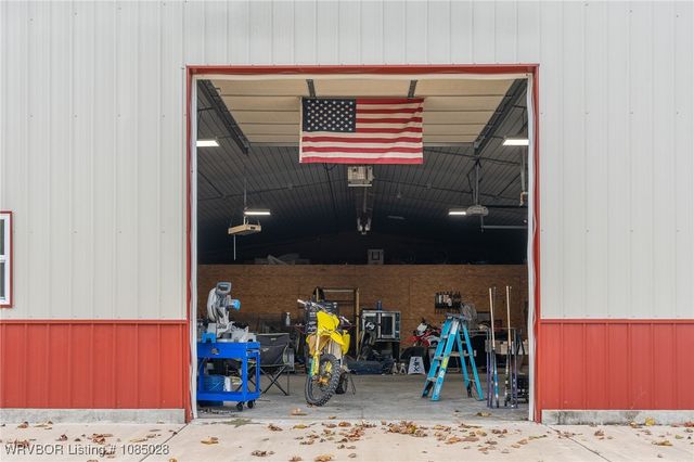 17643 Potts Road, Charleston, AR 72933