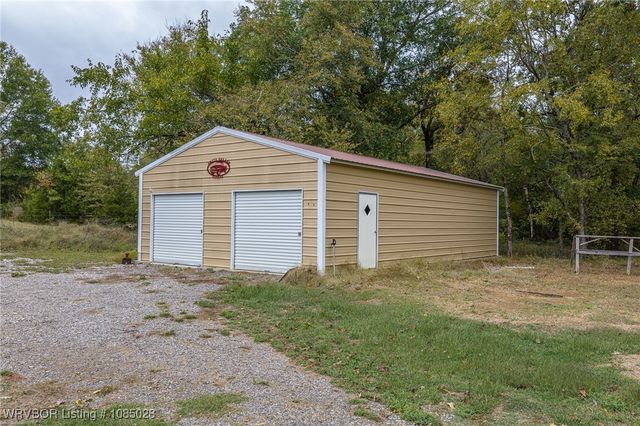 17643 Potts Road, Charleston, AR 72933