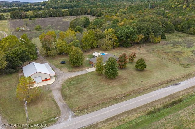 17643 Potts Road, Charleston, AR 72933