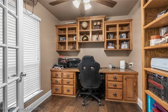 17643 Potts Road, Charleston, AR 72933