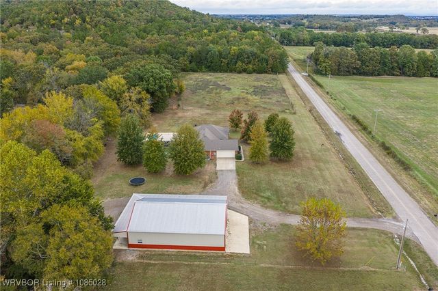 17643 Potts Road, Charleston, AR 72933