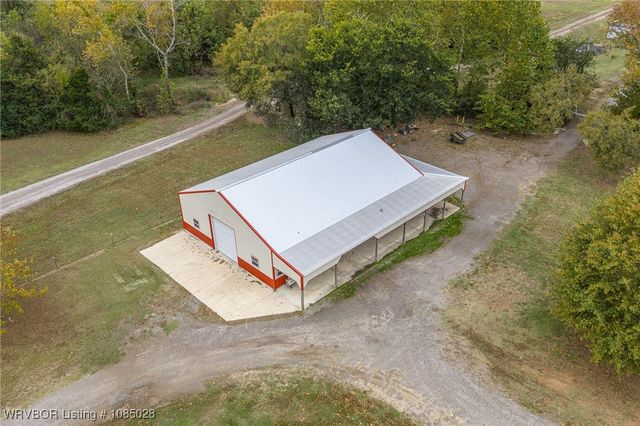 17643 Potts Road, Charleston, AR 72933